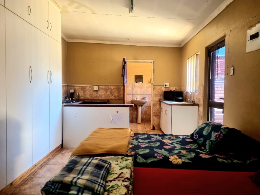 3 Bedroom Property for Sale in Floors Northern Cape